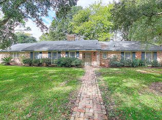 11665 Sherbrook Dr, Baton Rouge, LA 70815