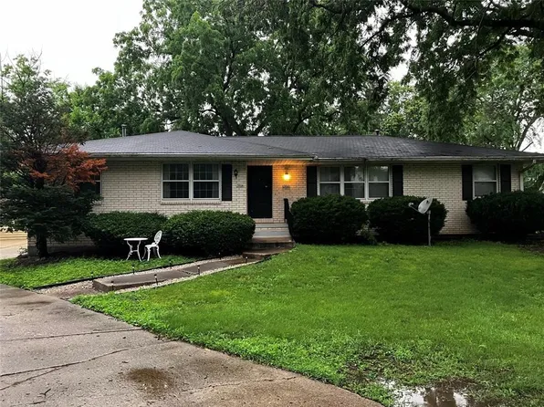 3808 SW 12th St, Des Moines, IA 50315