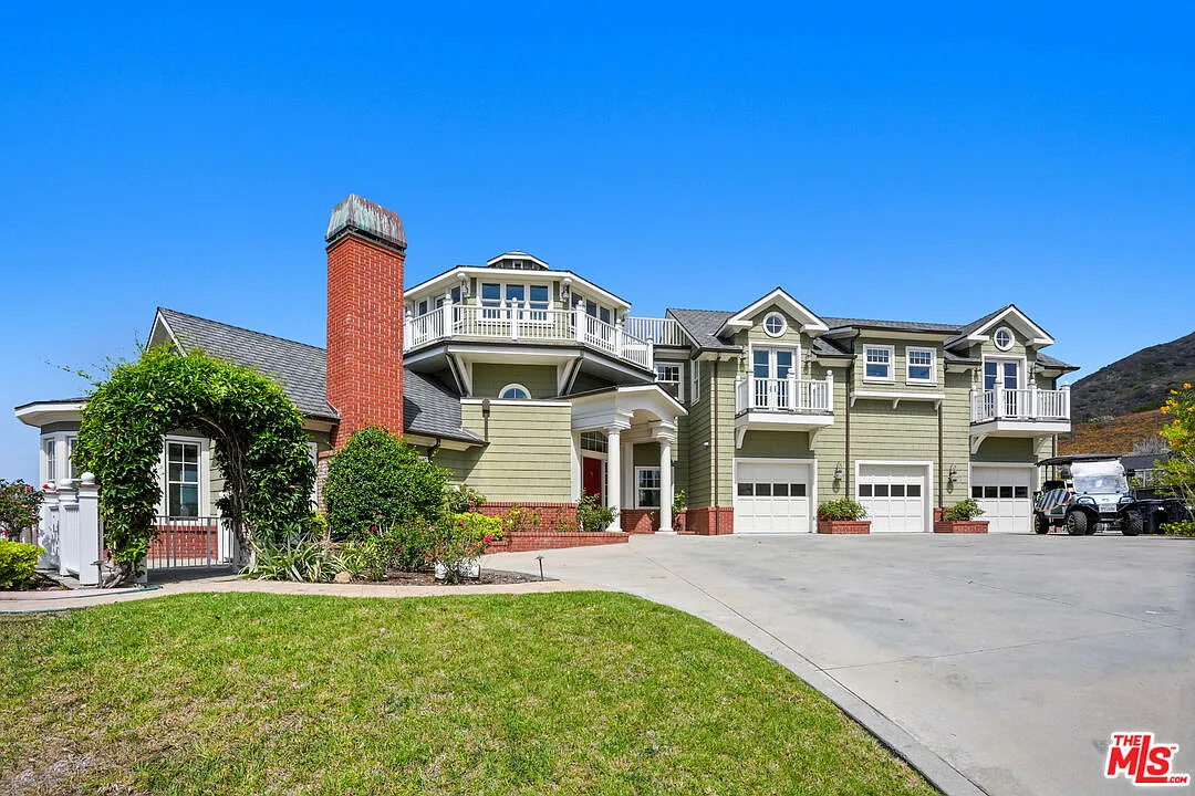 4 bed, 5.0 bath, 6863 sqft, $45,900 — Photo 3