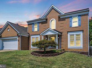 9 Leamington Rd, Fredericksburg, VA 22406