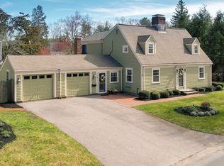 28 Liberty Pole Rd, Hingham, MA 02043