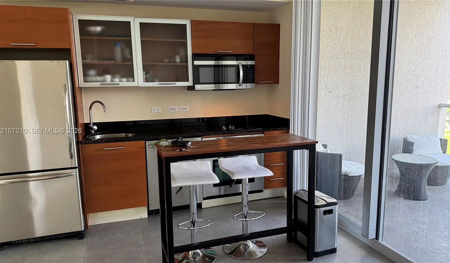 Two Midtown Miami Condo — Photo 3