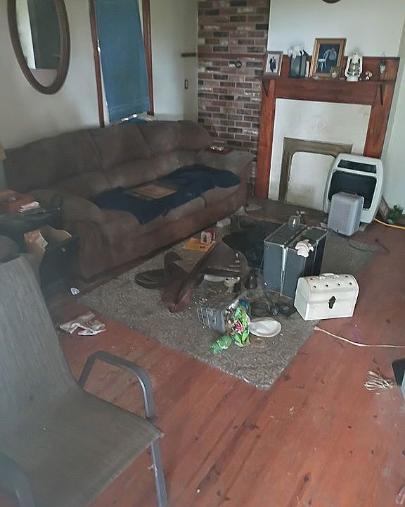 1st image of 114 Poplar St