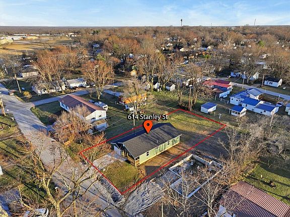 5th image of 614 W Stanley Street