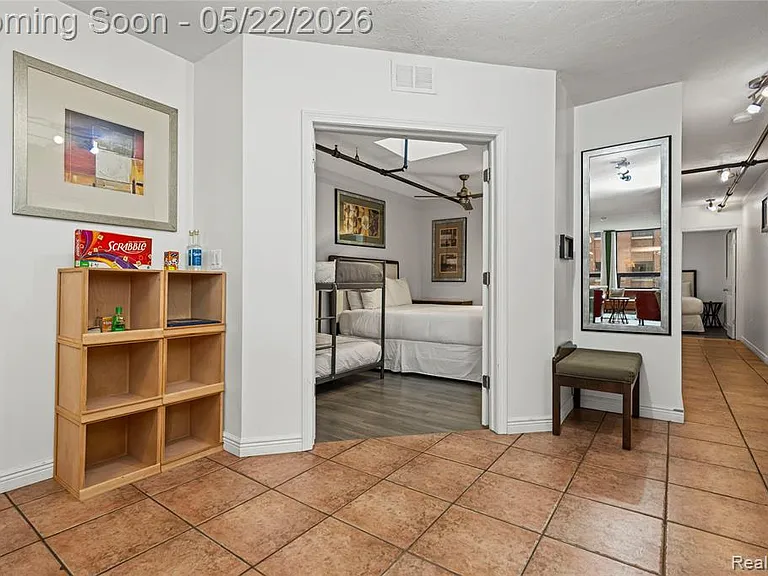 207 N Main St #A — Photo 17
