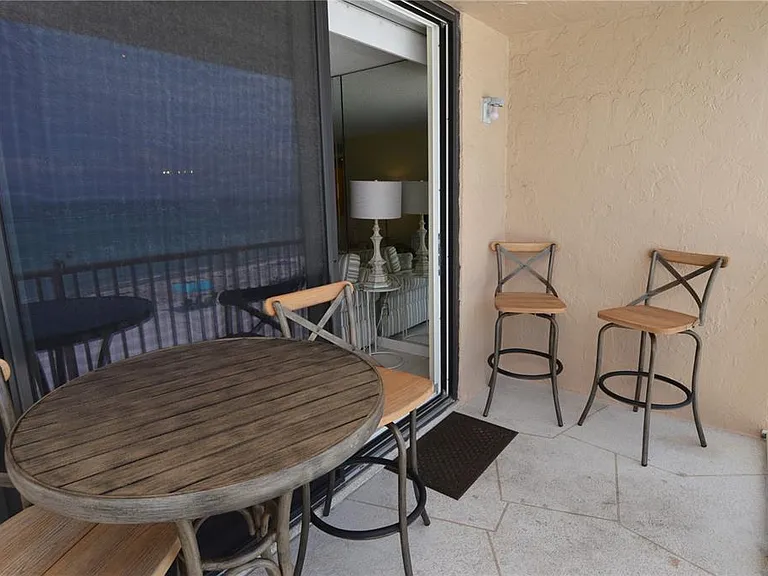 18650 Gulf Blvd #305 — Photo 26
