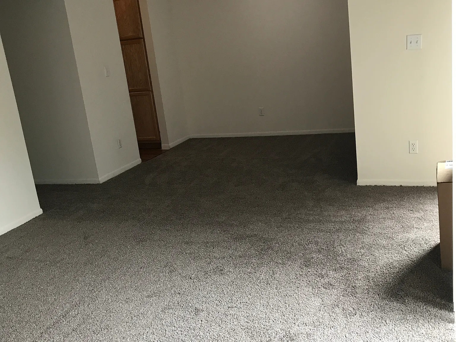 2 bed, 845 sqft, $1,100 — Photo 1