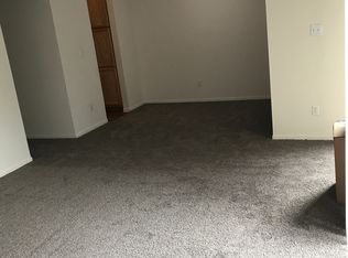 1316 Middlesex Ln UNIT D, Delaware, OH 43015