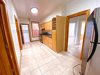 Rented by Amorelli Realty