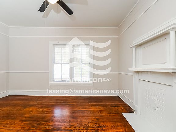 1495777_005_wm_-_living_room_13309514.jpg