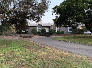 425 Golden Oak Ln, Arroyo Grande, CA 93420