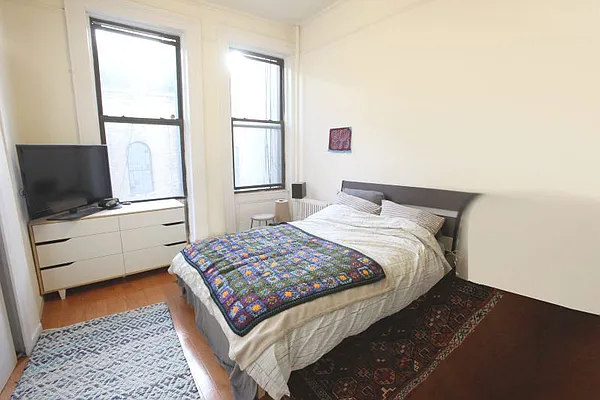 Rented by CG Realty | media 34