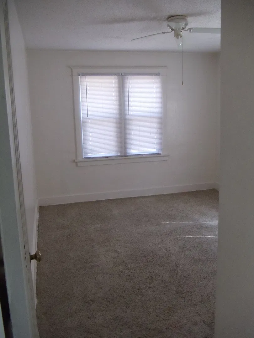 Very Nice 2 Bedroom House in Beverly Hills — Photo 3