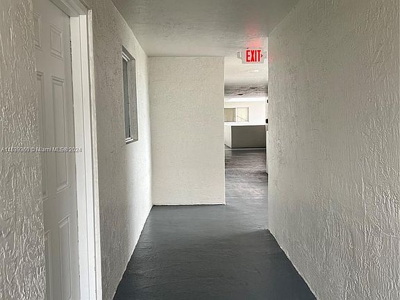 4th image of 6060 W 21st Ct APT 403