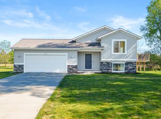 2115 Westfield Ln, Otsego, MI 49078