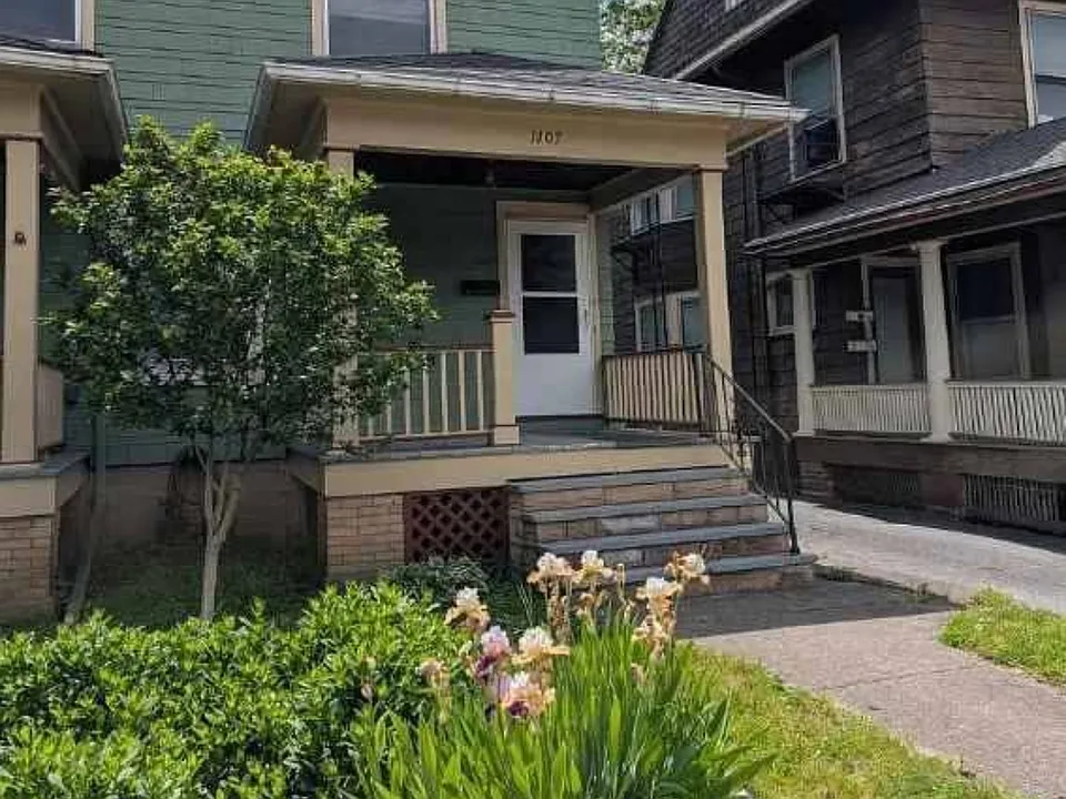 1107 Monroe Ave #1107