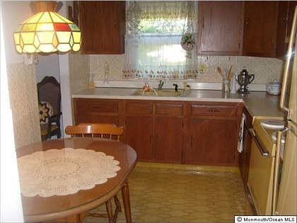 5th image of 66 Westbrook Dr