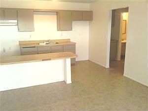 2nd image of 11200 Auburn Ave #11210