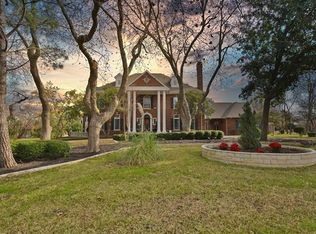 15 Meadowlake Dr, Heath, TX 75032