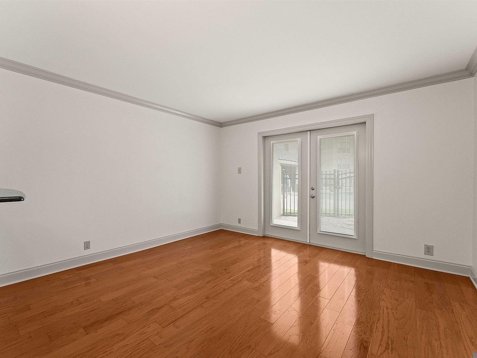 1st image of 2045 N 3rd St #135