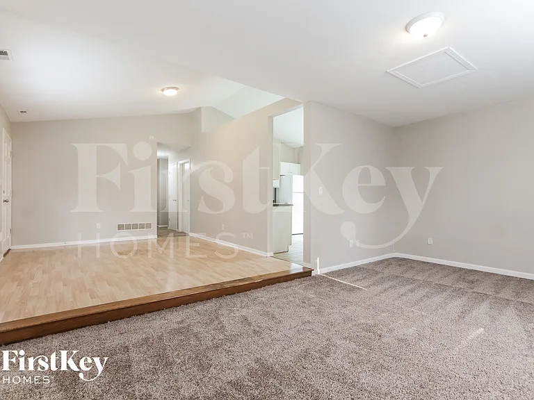 5613 Simmul Ln — Photo 5