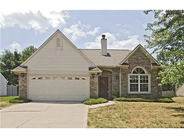 8403 Inland Dr photo 1