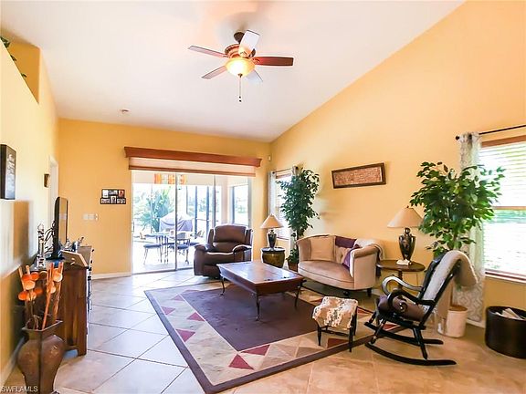 4th image of 11108 Saint Roman Way