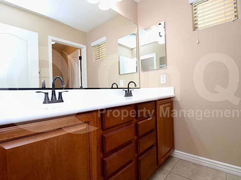 4054 E Casitas Del Rio Dr — Photo 20