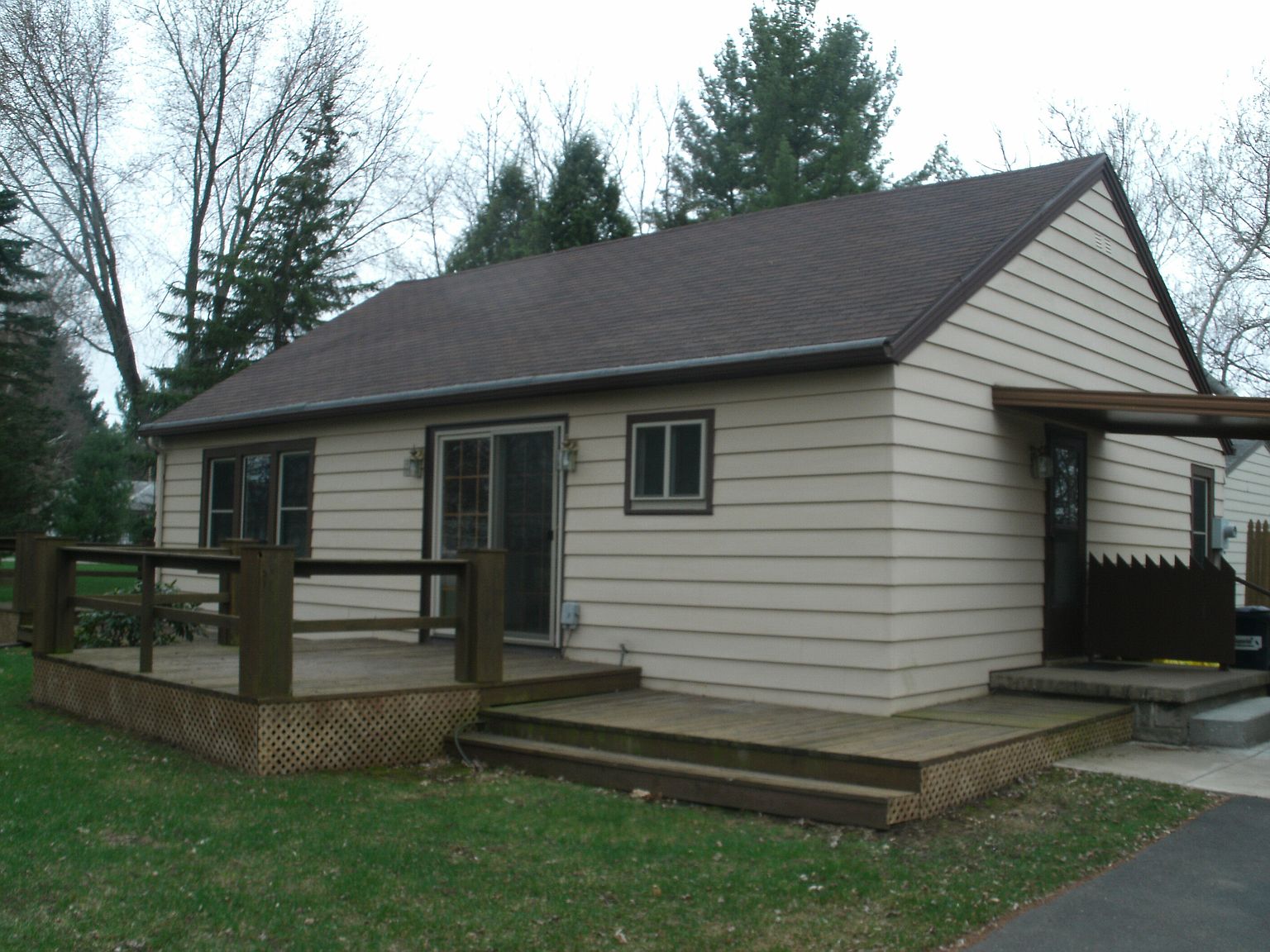 5128 E Hamilton Ave, Eau Claire, WI 54701 Zillow