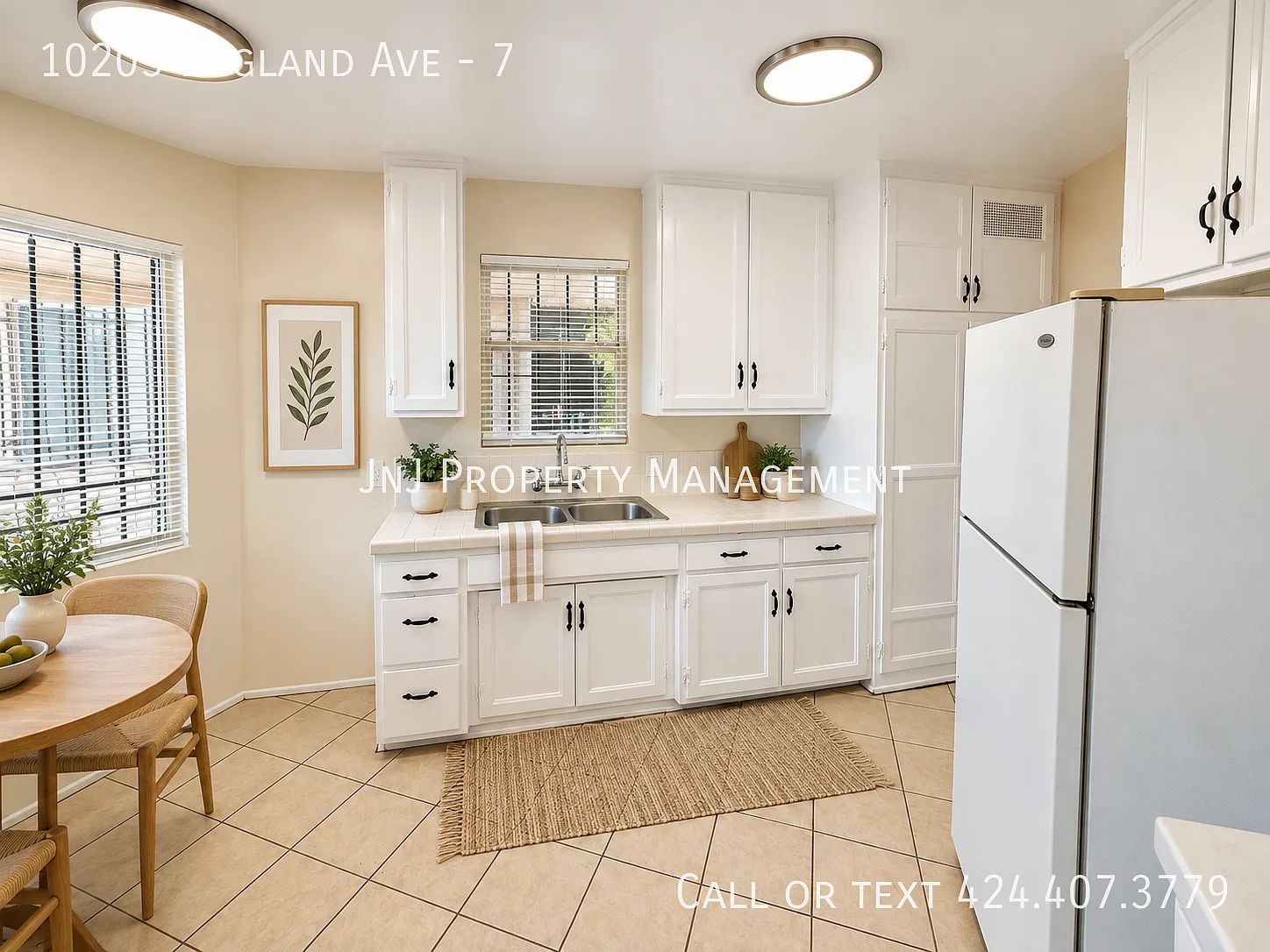 1 Bed 1 Bath Apartment For Rent in Inglewood — Photo 3