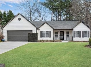 4132 Edenbrooke Cir, Loganville, GA