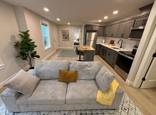 3815 SE Tenino St #2, Portland, OR 97202