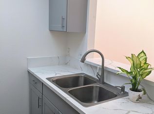 19350 Sherman Way UNIT 125, Los Angeles, CA 91335