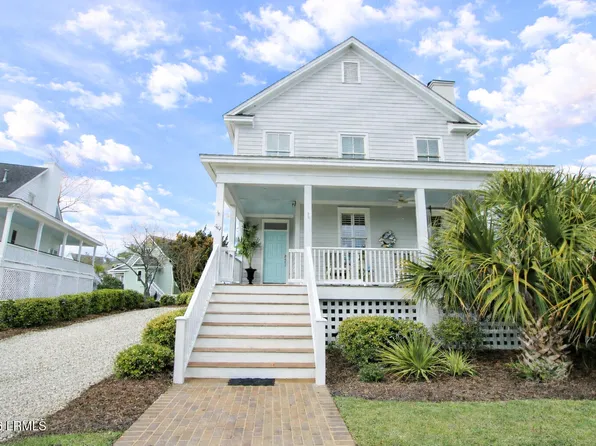49 Holbrook Dr, Beaufort, SC 29902