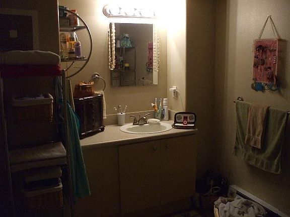 3rd image of 2818 Grand Ave Unit B103