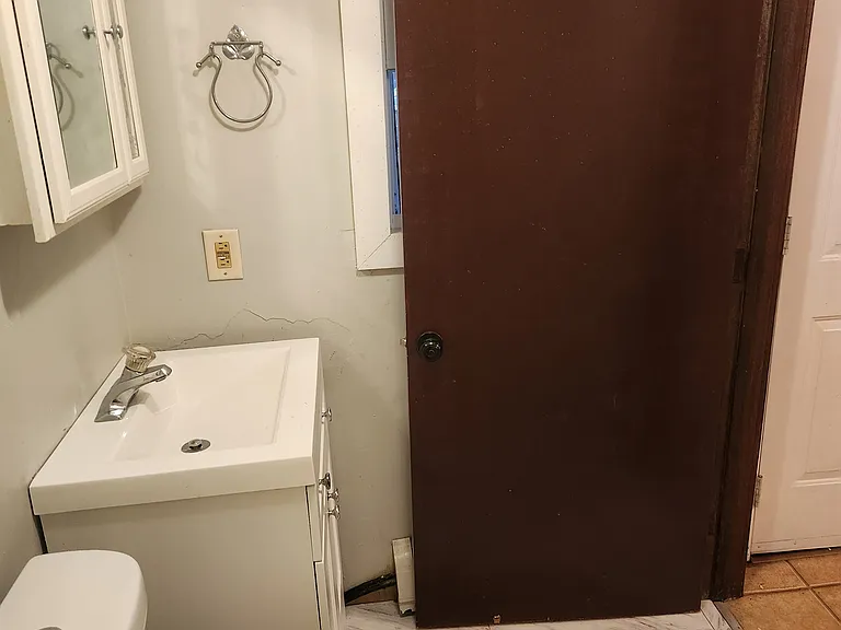 34 Front Ave #1 — Photo 14