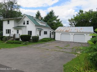 41 Center St, Fort Covington, NY 12937