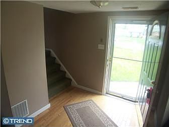 1st image of 1043 Lynwood Ln
