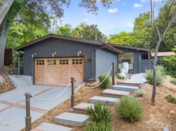 22261 Ybarra Rd, Woodland Hills, CA 91364