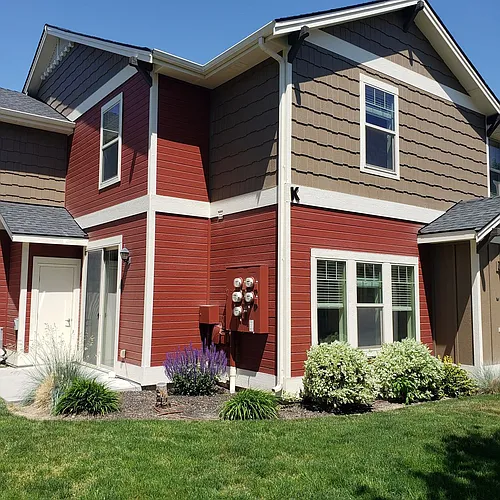 1530 W Ann Taylor St Photo 1