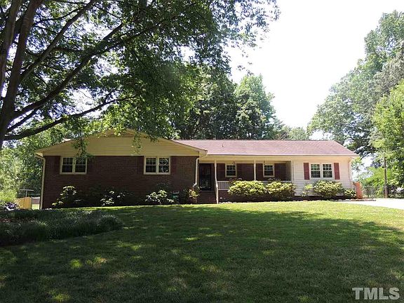 2nd image of 233 Landsbury Dr