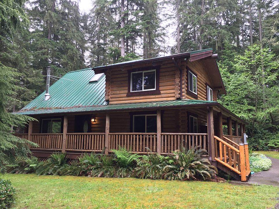 Beautiful log home
