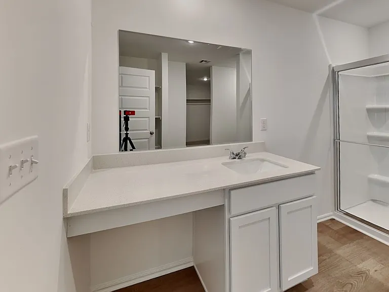 4013 Becky Ln — Photo 13