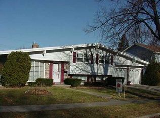 3318 Christine Dr, Lansing, MI