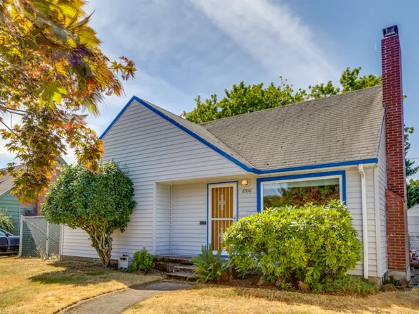 8910 SE Harrison St, Portland, OR 97216