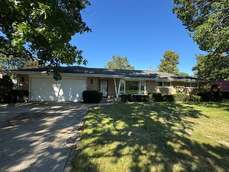 2017 Anthony Dr
