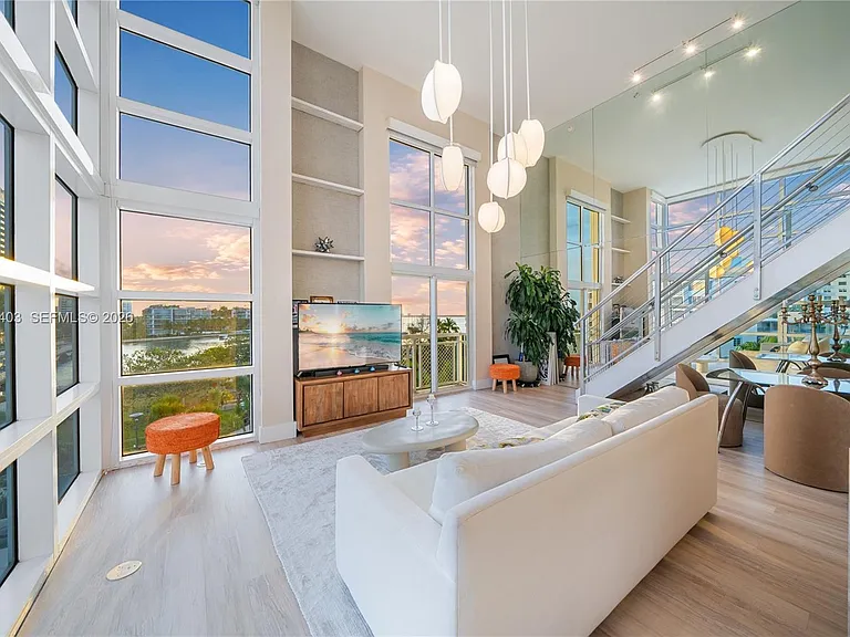 1701 Sunset Harbour Dr #L501 — Photo 7