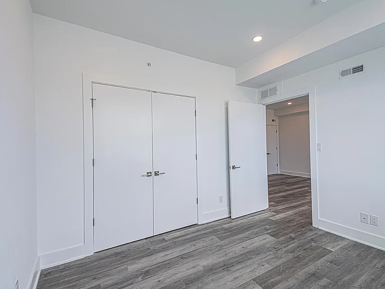 1245 Ridge Avenue — Photo 30