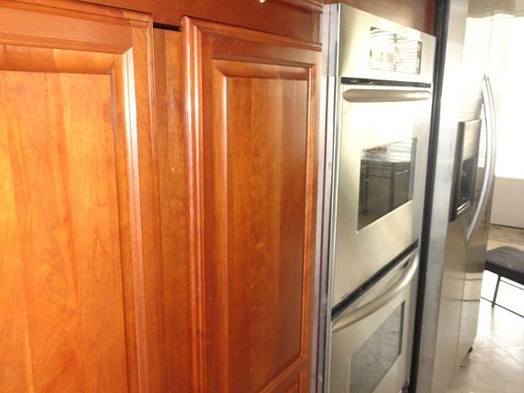 DOUBLE OVEN
