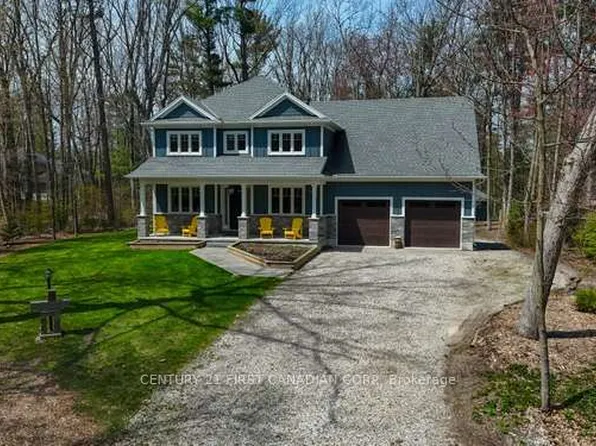 10331 Sherwood Cres, Lambton Shores, ON N0M 1T0